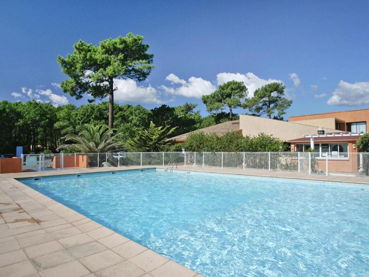 Apartment Near The Sea, Borgo-Plage Borgo  Kültér fotó